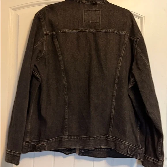Levi Strauss & Co Denim Jacket - Picture 2 of 8